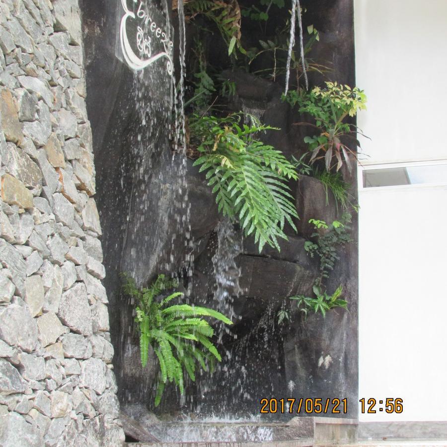 The Breeze Hotel Elpitiya  エクステリア 写真